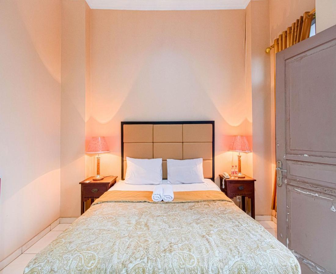 D'Talent Hotel يوغياكارتا المظهر الخارجي الصورة