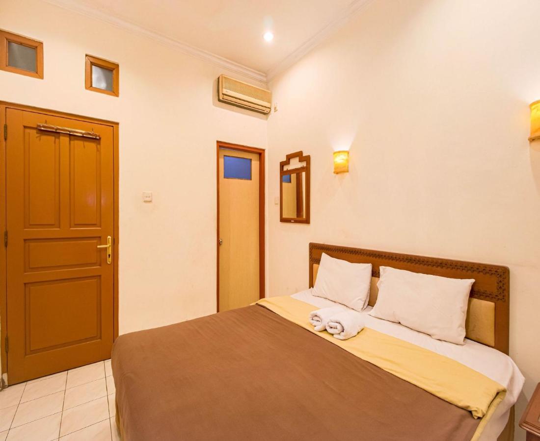 D'Talent Hotel يوغياكارتا المظهر الخارجي الصورة