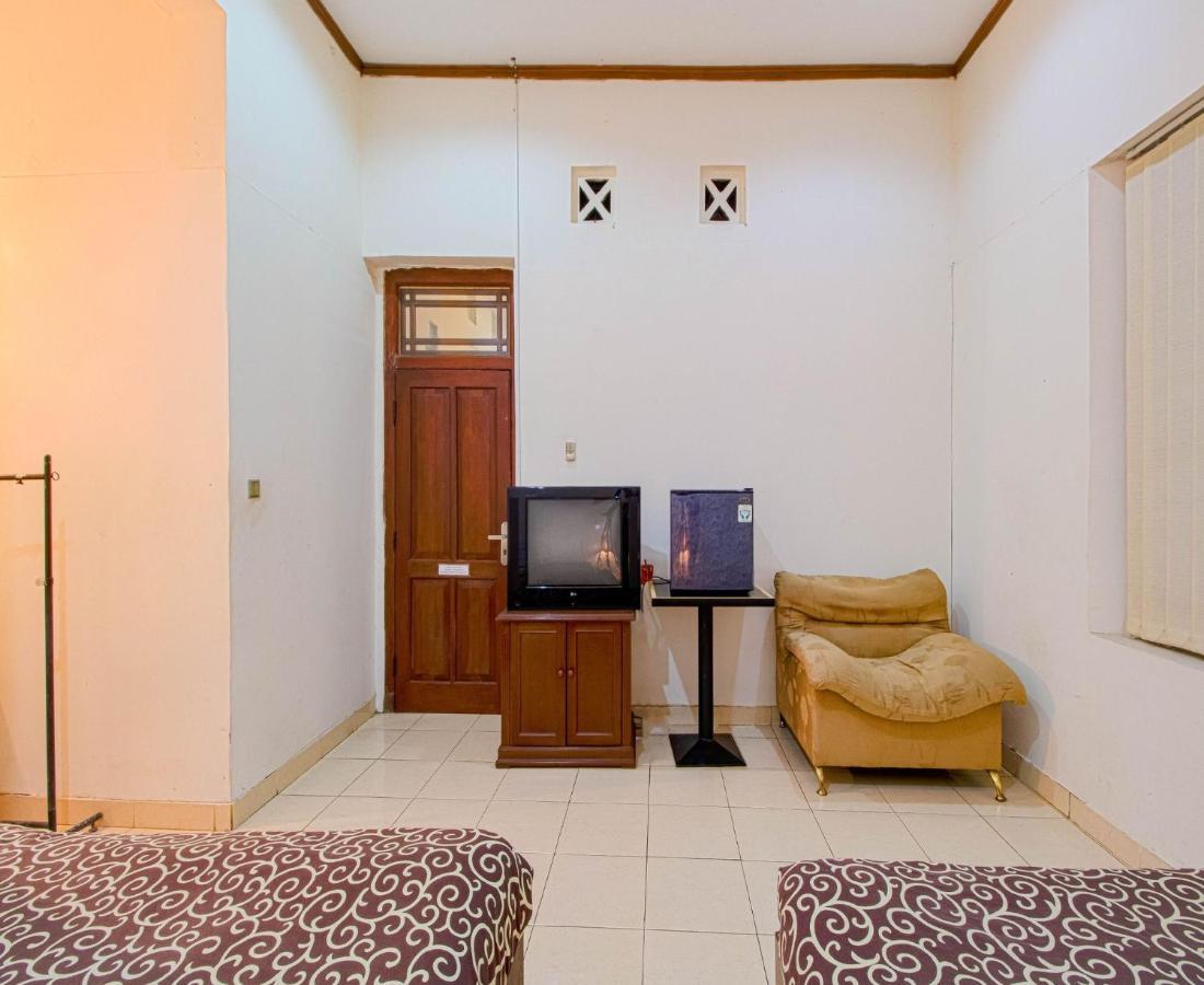 D'Talent Hotel يوغياكارتا المظهر الخارجي الصورة