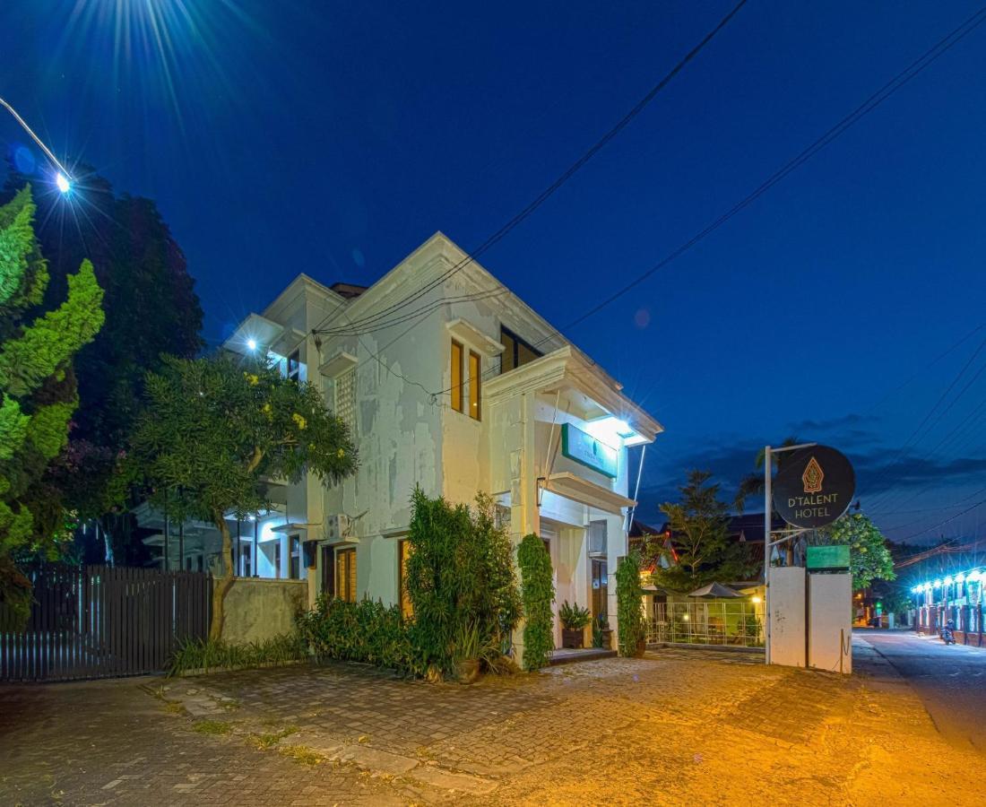 D'Talent Hotel يوغياكارتا المظهر الخارجي الصورة