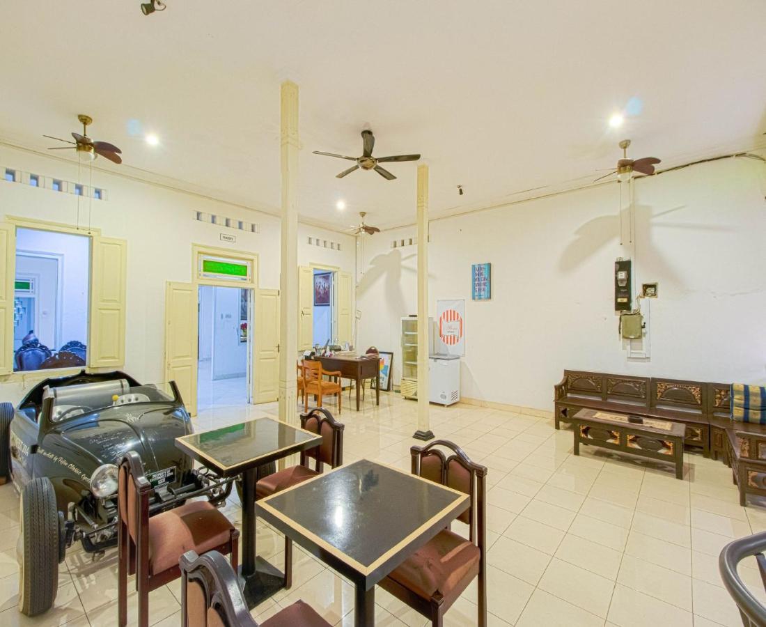 D'Talent Hotel يوغياكارتا المظهر الخارجي الصورة